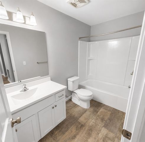 4061 Tributary Drive, Holland, MI 49424