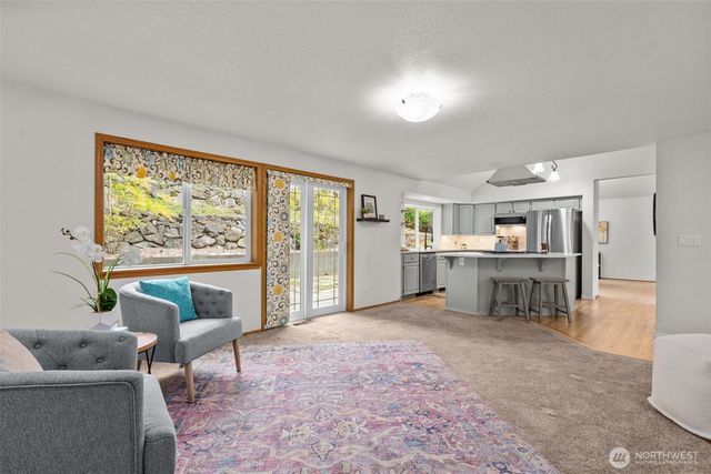 1802 Zephyr Lane NW, Silverdale, WA 98383