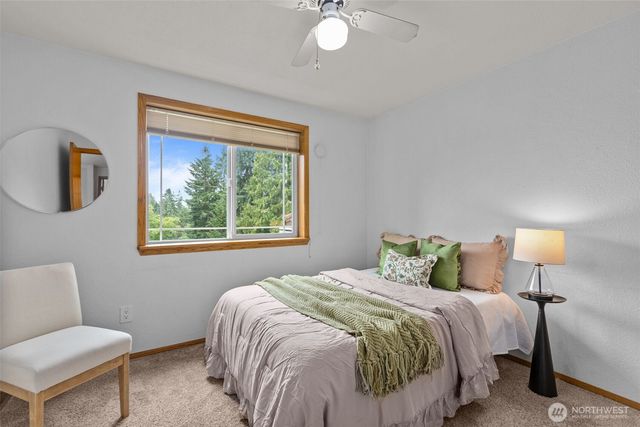 1802 Zephyr Lane NW, Silverdale, WA 98383