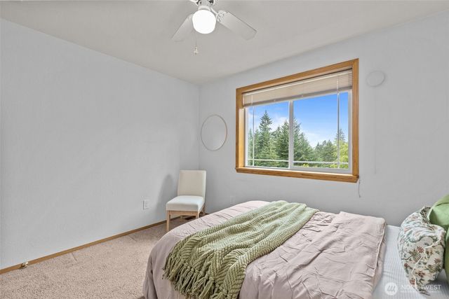 1802 Zephyr Lane NW, Silverdale, WA 98383