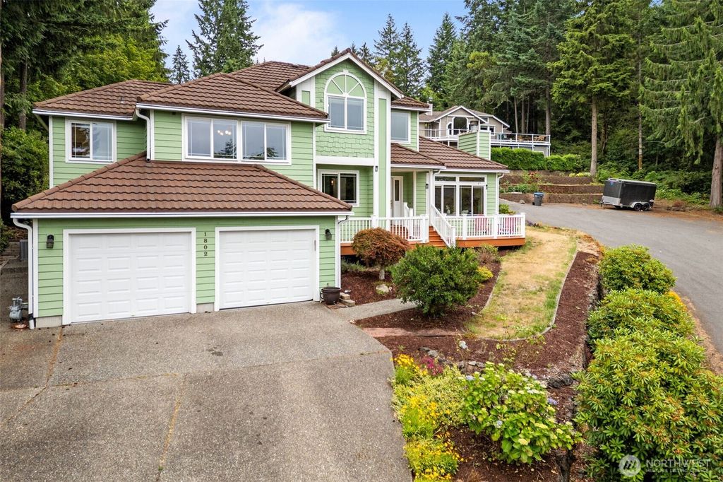 1802 Zephyr Lane NW, Silverdale, WA 98383