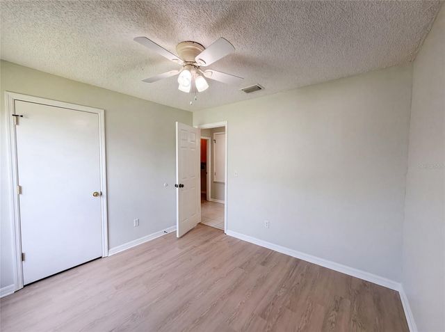 15226 SW 39TH CIRCLE, Ocala, FL 34473
