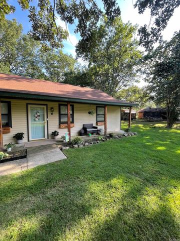 6 Eastwood Oaks Street, Conway, AR 72032