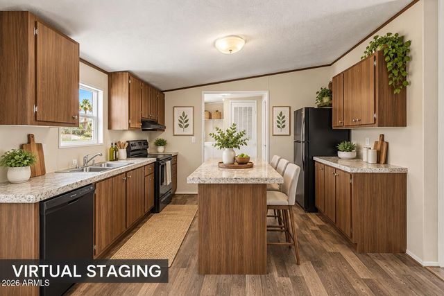 132 S 103RD Place, Mesa, AZ 85208