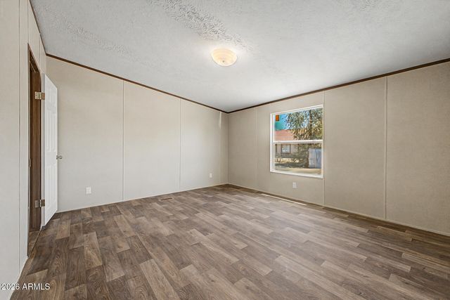 132 S 103RD Place, Mesa, AZ 85208