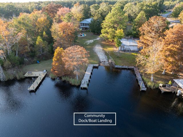 65 Happy Hollow Road, Freeport, FL 32439