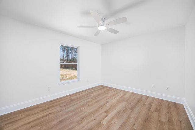 65 Happy Hollow Road, Freeport, FL 32439