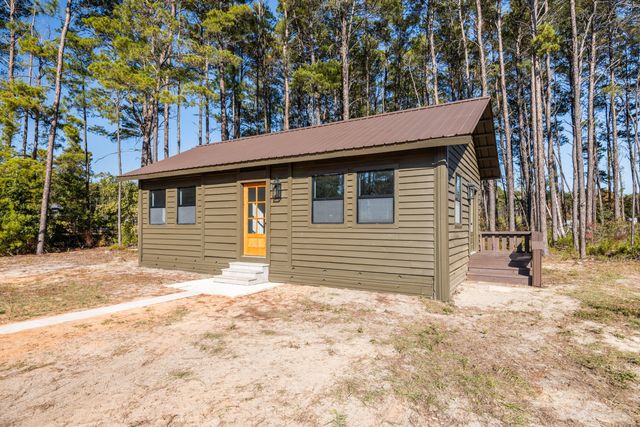 65 Happy Hollow Road, Freeport, FL 32439