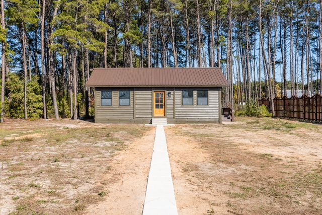 65 Happy Hollow Road, Freeport, FL 32439