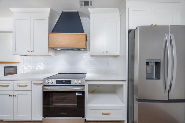 65 Happy Hollow Road, Freeport, FL 32439