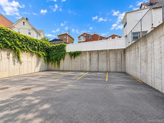 7617 46th Avenue 4A, Elmhurst, NY 11373