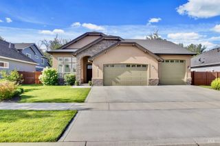 5151 W River Springs St, Eagle, ID 83616