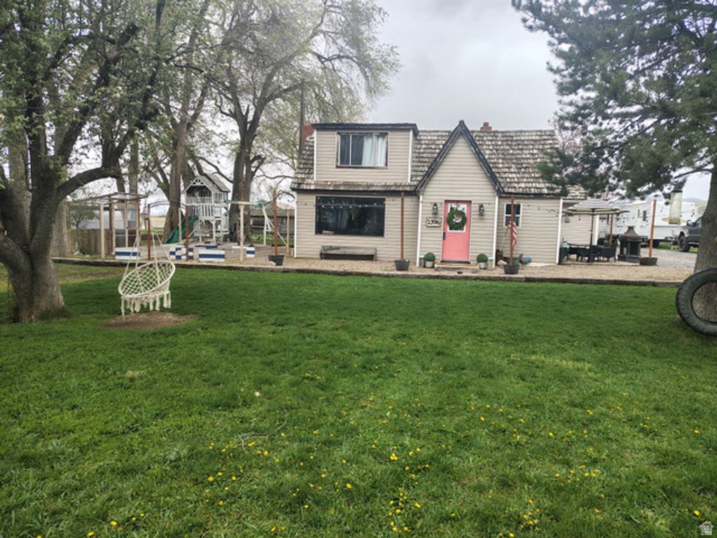 Image 1 of property listing at 2396 W 7400 N, Preston, ID 83263
