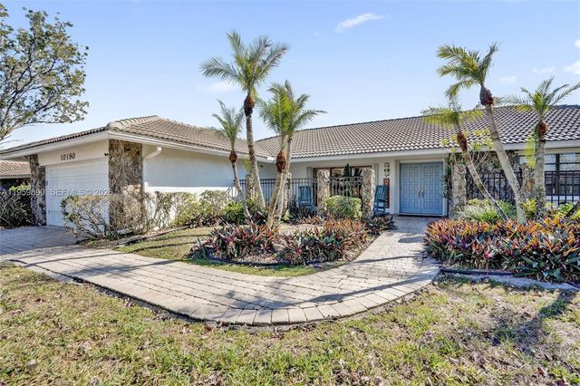 10180 SW 1st Ct, Coral Springs, FL 33071