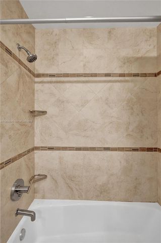 10180 SW 1st Ct, Coral Springs, FL 33071