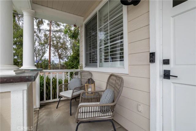 293 Mesa Dr, Costa Mesa, CA 92627