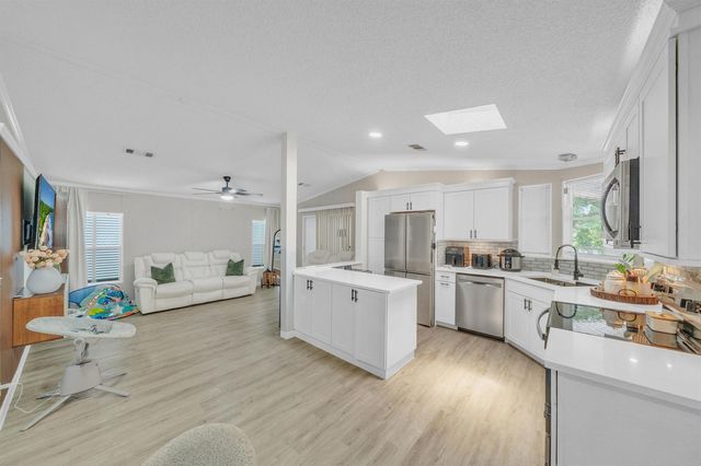 141 Plantation Boulevard, Lake Worth, FL 33467