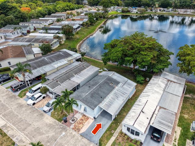 141 Plantation Boulevard, Lake Worth, FL 33467