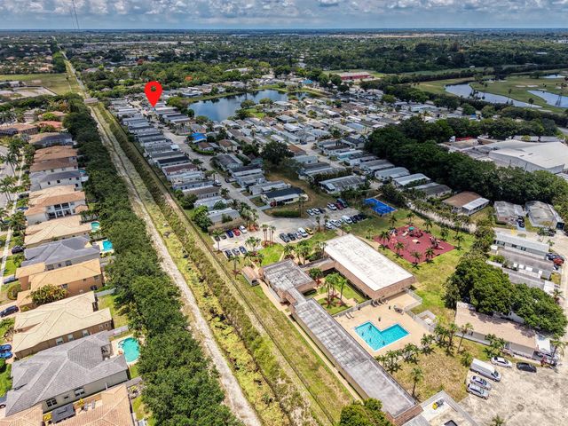 141 Plantation Boulevard, Lake Worth, FL 33467