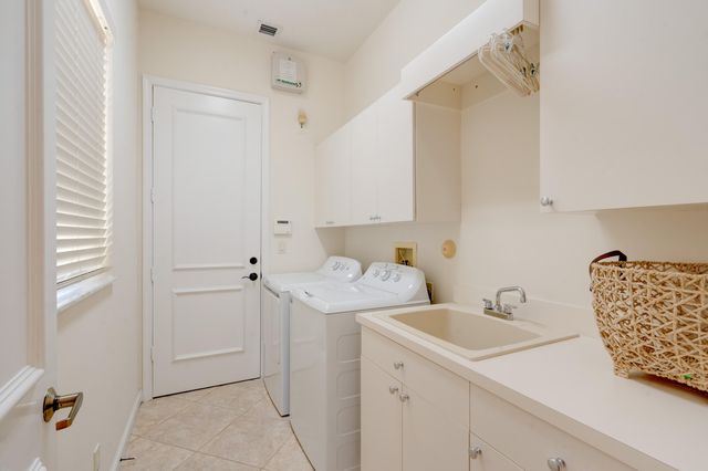 119 Esperanza Way, Palm Beach Gardens, FL 33418