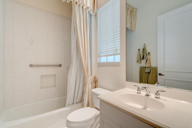 119 Esperanza Way, Palm Beach Gardens, FL 33418