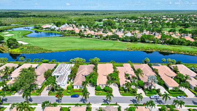 119 Esperanza Way, Palm Beach Gardens, FL 33418