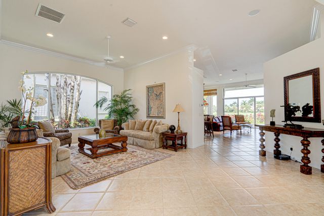 119 Esperanza Way, Palm Beach Gardens, FL 33418