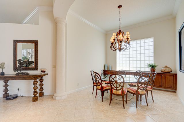 119 Esperanza Way, Palm Beach Gardens, FL 33418