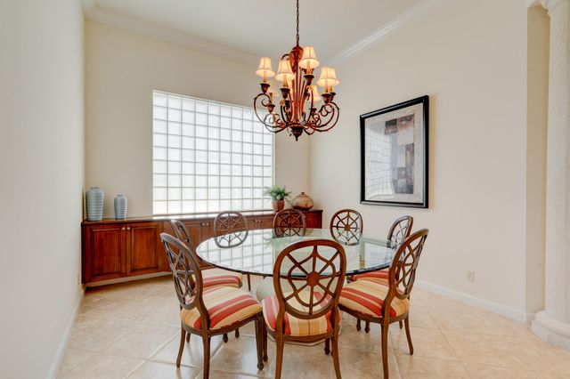 119 Esperanza Way, Palm Beach Gardens, FL 33418