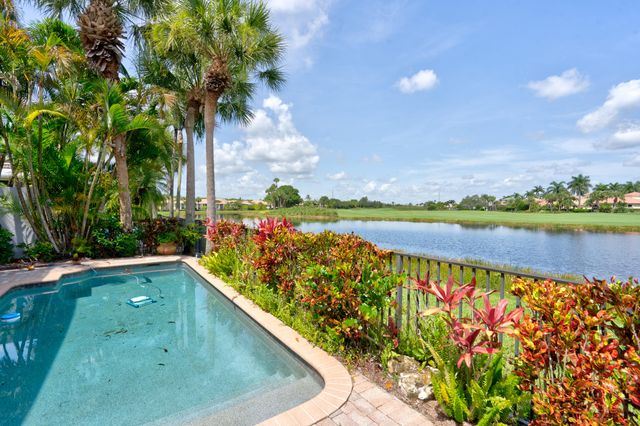 119 Esperanza Way, Palm Beach Gardens, FL 33418