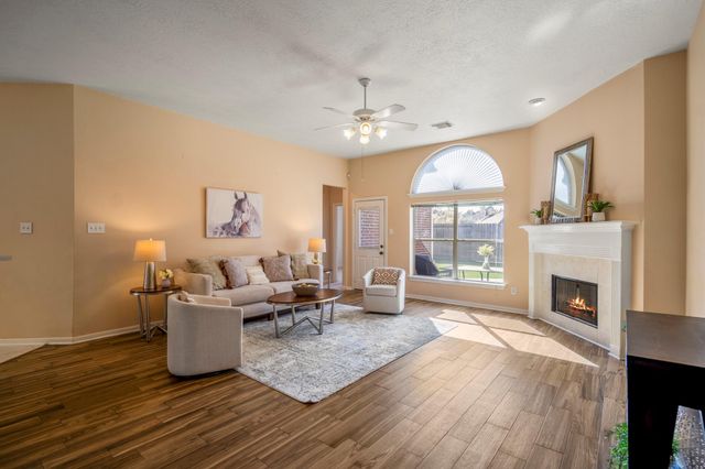 21107 Coldde Meadow Lane, Spring, TX 77379