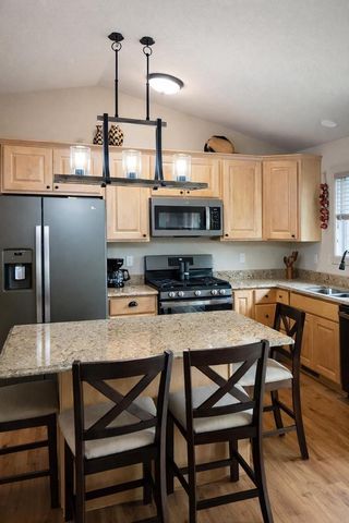 837 SUNRIDGE DRIVE, Waupaca, WI 54981