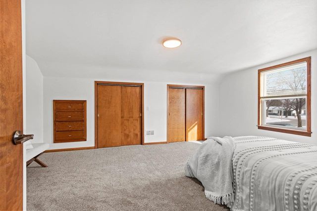 417 W 3RD STREET, Kimberly, WI 54136