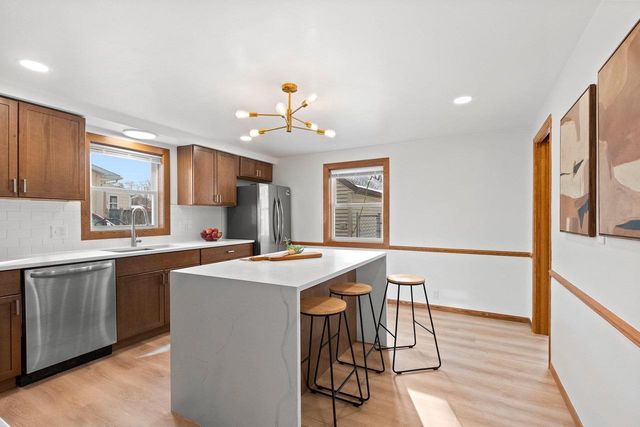 417 W 3RD STREET, Kimberly, WI 54136