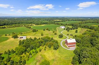 21100 W OFFUTT RD, Poolesville, MD 20837