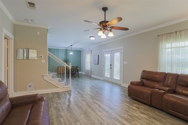 310 Glen Rose Avenue, Cleburne, TX 76033
