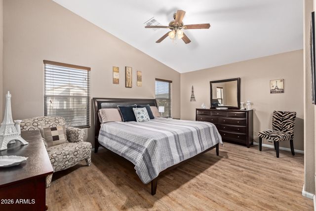 1073 E TAYLOR Trail, San Tan Valley, AZ 85143