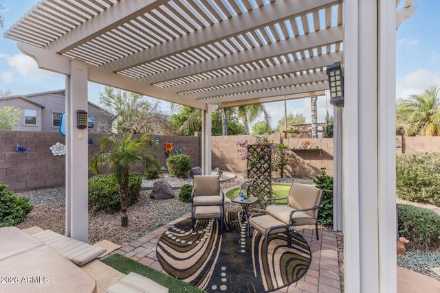 1073 E TAYLOR Trail, San Tan Valley, AZ 85143