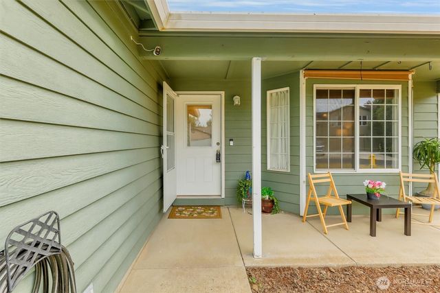 2520 NW 3rd Way, Battle Ground, WA 98604