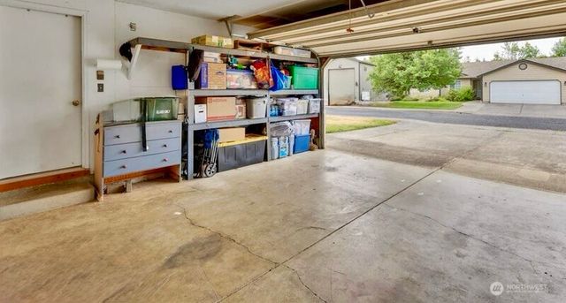 2520 NW 3rd Way, Battle Ground, WA 98604