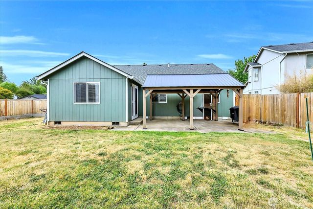 2520 NW 3rd Way, Battle Ground, WA 98604