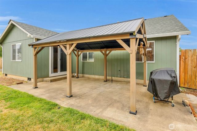 2520 NW 3rd Way, Battle Ground, WA 98604