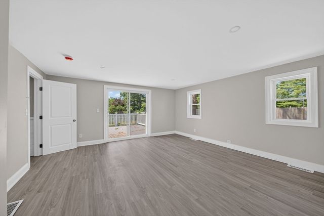 56 Buzzards Bay Dr, Plymouth, MA 02360