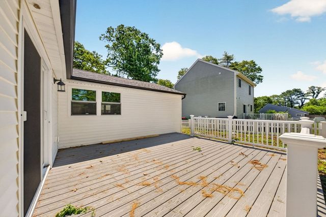 56 Buzzards Bay Dr, Plymouth, MA 02360