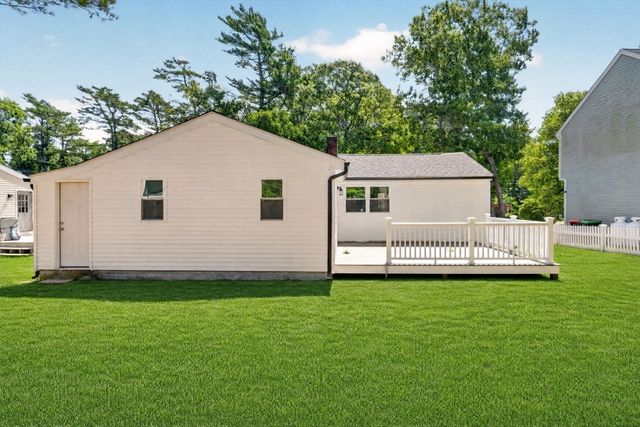 56 Buzzards Bay Dr, Plymouth, MA 02360