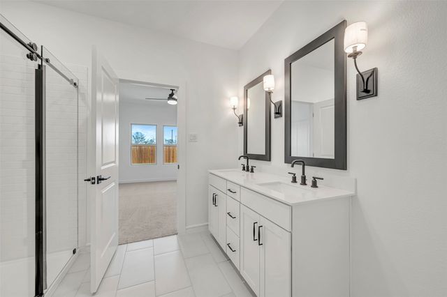 2217 Maple Ridge Drive, Van Alstyne, TX 75495