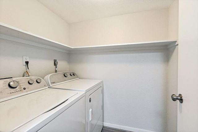 2626 Holly Hall Street 605, Houston, TX 77054