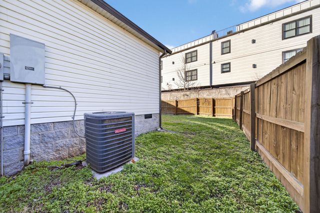 1904 Britt Pl, Nashville, TN 37208