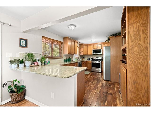2896 E Euclid Pl, Centennial, CO 80121