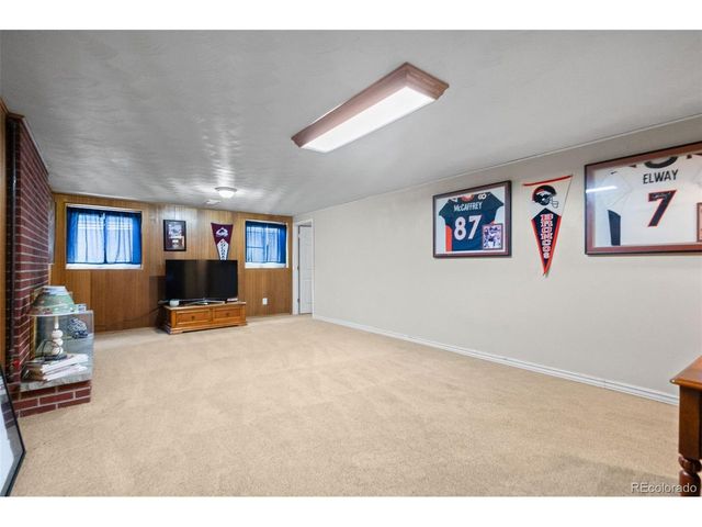 2896 E Euclid Pl, Centennial, CO 80121